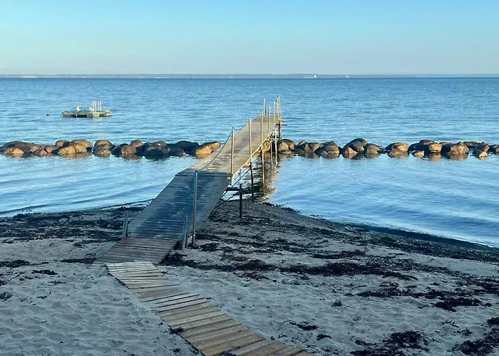 Log With Sea View At Bro Prázdninový dům Brenderup